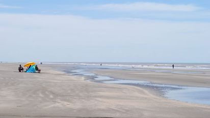 Este verano, el balneario La Chiquita te ofrece conectar con el lado b de la Costa.