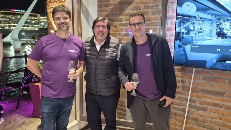 Hero, nueva empresa de asistencia al viajero en Buenos Aires: Raphael Swierczynski, Fernando Pérez y Guilherme Wroclawski.