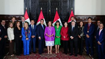 Autoridades del poder ejecutivo, legislativo y de Mincetur realizaron la firma de la nueva Ley General de Turismo.