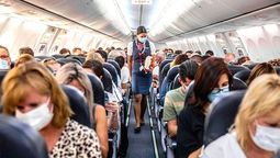 Con esta medida, Congreso busca obligar a las aerolíneas a eliminar los pagos adicionales por equipaje y escoger asientos.