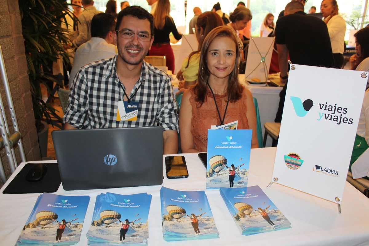 Jaime Ochoa y Lidia Moreira de Viajes y Viajes.