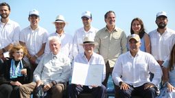 Galápagos amplió la extensión de su reserva marina. El acto contó con la presencia de autoridades como el ministro de turismo, Niels Olsen y el presidente de Colombia, Iván Duque.