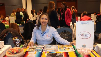 Nubia Acero, asesora comercial de Solaris Mayorista en el Ladevi Workshop Bogotá.