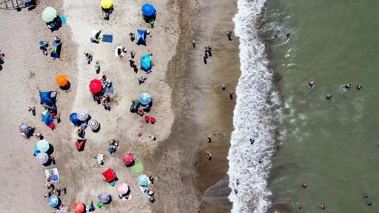 Villa Gesell recupera su aeropuerto y sumaría vuelos comerciales con Humming Airways durante el verano.