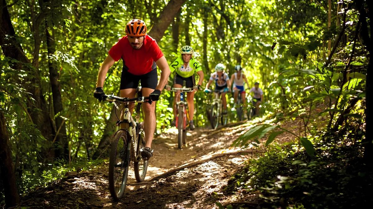 El Trasmontaña es un evento destacado de mountain bike que se realiza anualmente en Tucumán.