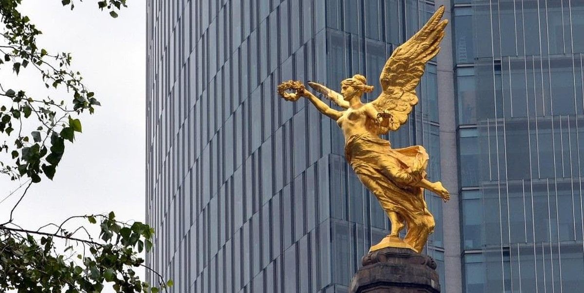 Visita el Ángel de la Independencia el monumento más emblemático de CDMX.