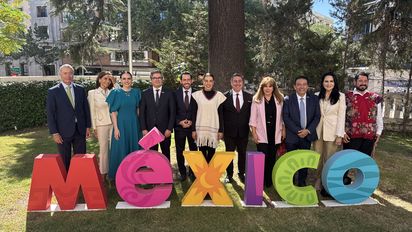 Representantes turísticos de México y de Fitur tras la presentación del país norteamericano como socio de la feria en la edición de 2026.