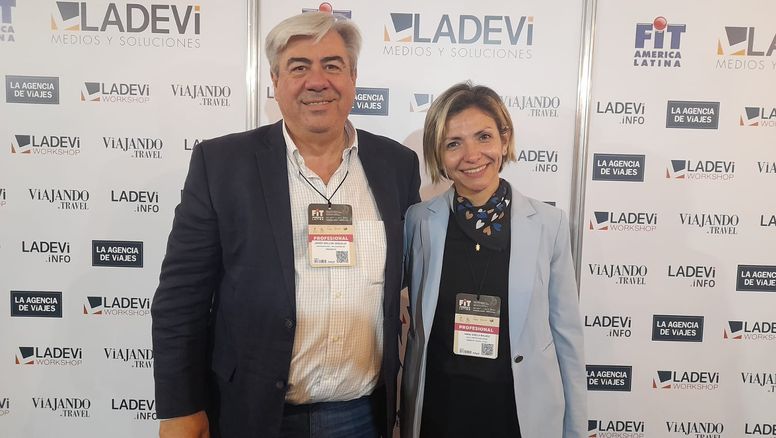 Javier Amicar Gesualdi junto a Ivana Gisela Baldez, de DyS Total Assistance