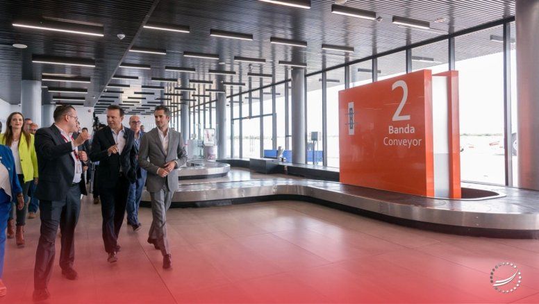 El proyecto del Edificio Terminal del Aeropuerto Guadalupe Victoria planificado por OMA incluyó la construcción de 858 metros cuadrados adicionales.