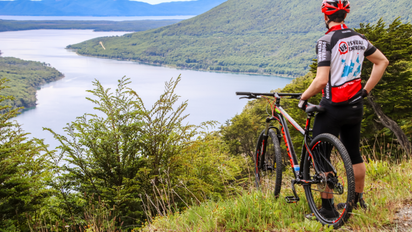 Recorrer Tierra del Fuego en bicicleta es una experiencia única.