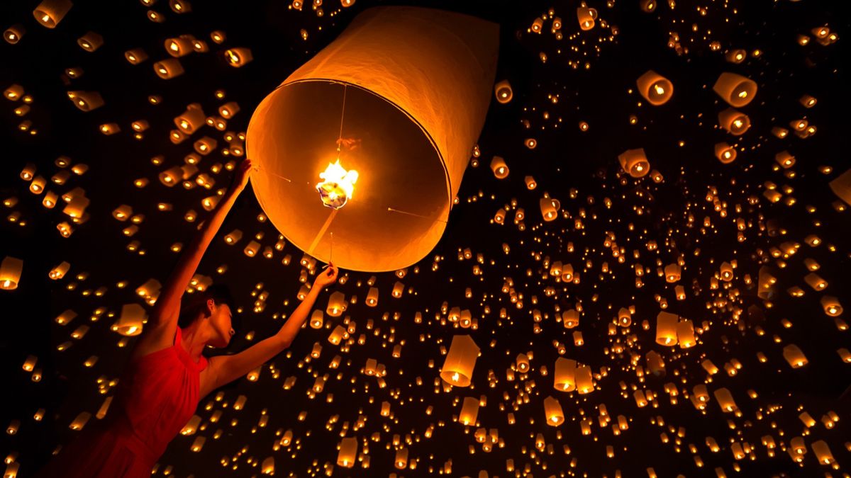 Vacaciones en Asia: Tailandia y Laos invitan a disfrutar del singular Festival de las Luces.