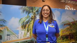Iris Carrasco, coordinadora de la Oficina de Turismo de Curazao para el Cono Sur, representante de Argentina, Chile, Uruguay y Perú.