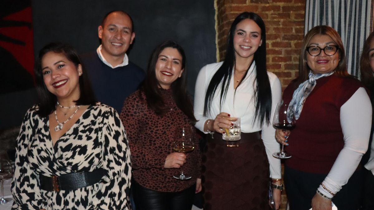 Agencias de viajes y asistentes en el marco del evento de Plus Ultra.