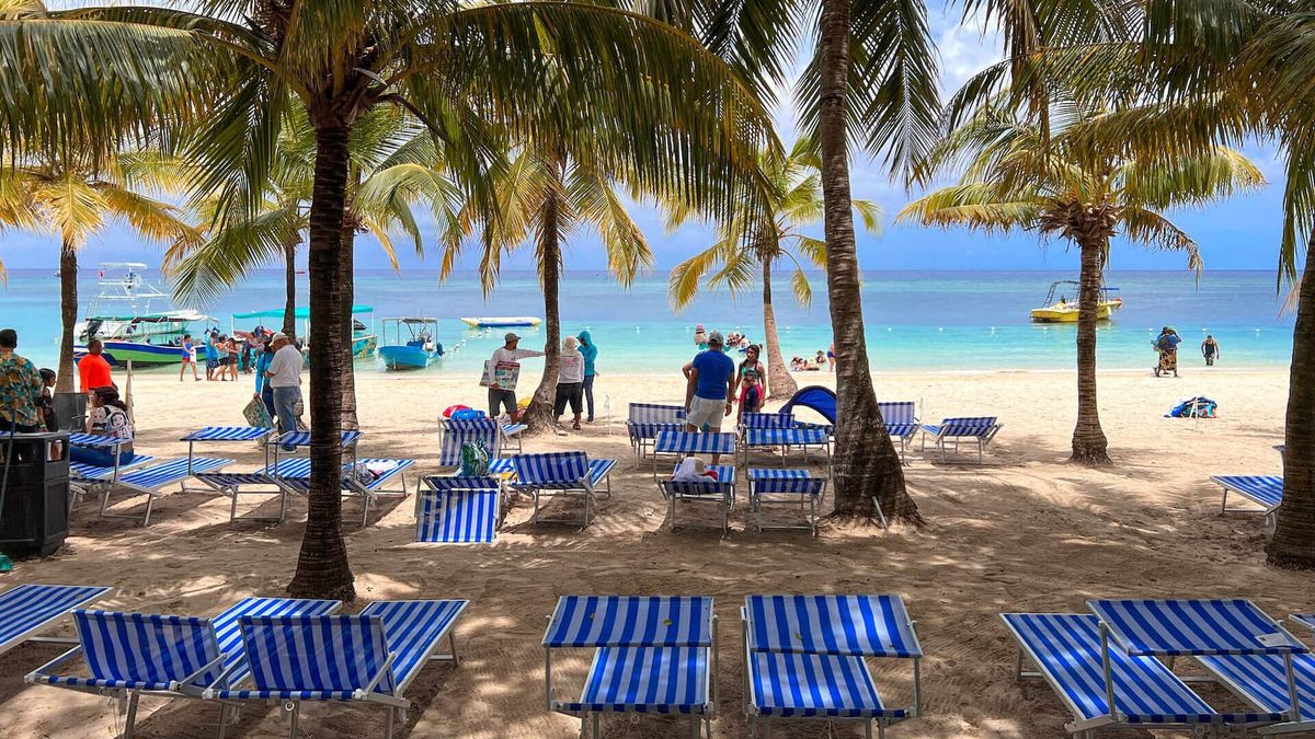 Playa en Roatán, Honduras.