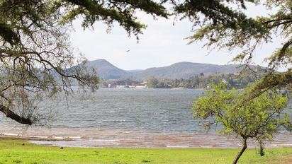Embalse, sin marcha atrás: aval municipal a privatizar y nueva ofensiva contra el turismo social.