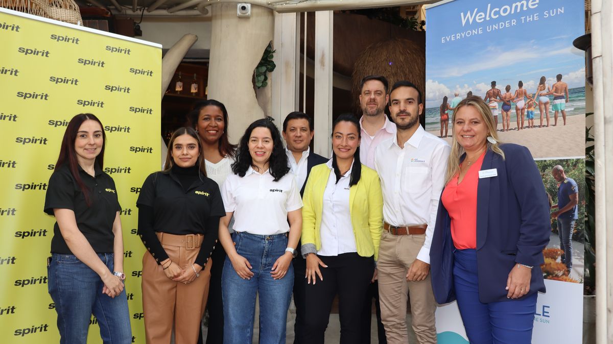 Representantes de Visit Lauderdale, Spirit Airlines, Hertz y Courtyard by Marriott Fort Lauderdale Beach.