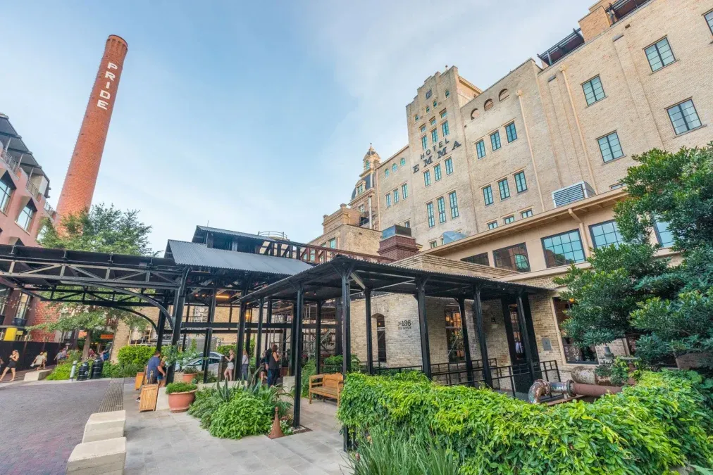 Algunos de los sitios destacados por Ad Nova en el sur de Texas incluyen Port Aransas, McAllen y Mustang Island.