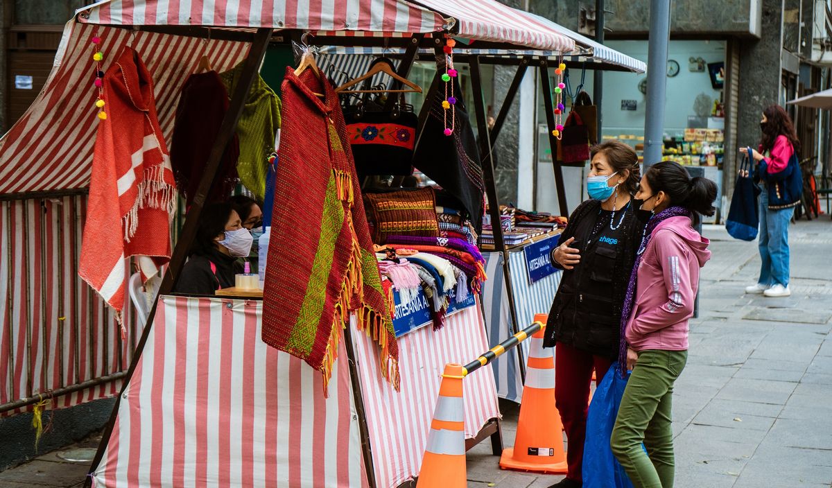 “Artesanías de Lima, tradición hecha a mano” es la feria organizada por el Mincetur y Municipalidad de Lima que se desarrollará en el Parque de la Exposición. - Ladevi Medios y Soluciones “Artesanías de Lima, tradición hecha a mano” es la feria organizada por el Mincetur y Municipalidad de Lima que se desarrollará en el Parque de la Exposición.