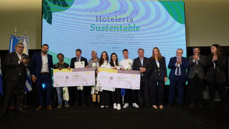 En la última edición deHotelga resultó ganador por la categoría de “Acciones que Crean Historia” elproyecto “Vivero de especies nativas de la comunidad originaria MBYA GuaraníJasy Pora”, del Iguazú Jungle Lodge.&nbsp;