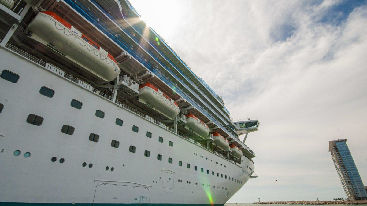 Puerto Vallarta estima una derrama económica de alrededor de 22 millones de dólares resultado de los pasajeros que arriban al destino a bordo de cruceros.