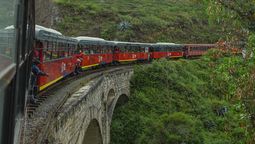 Se reactivó el tramo del tren Ibarra-Andrade Marín.