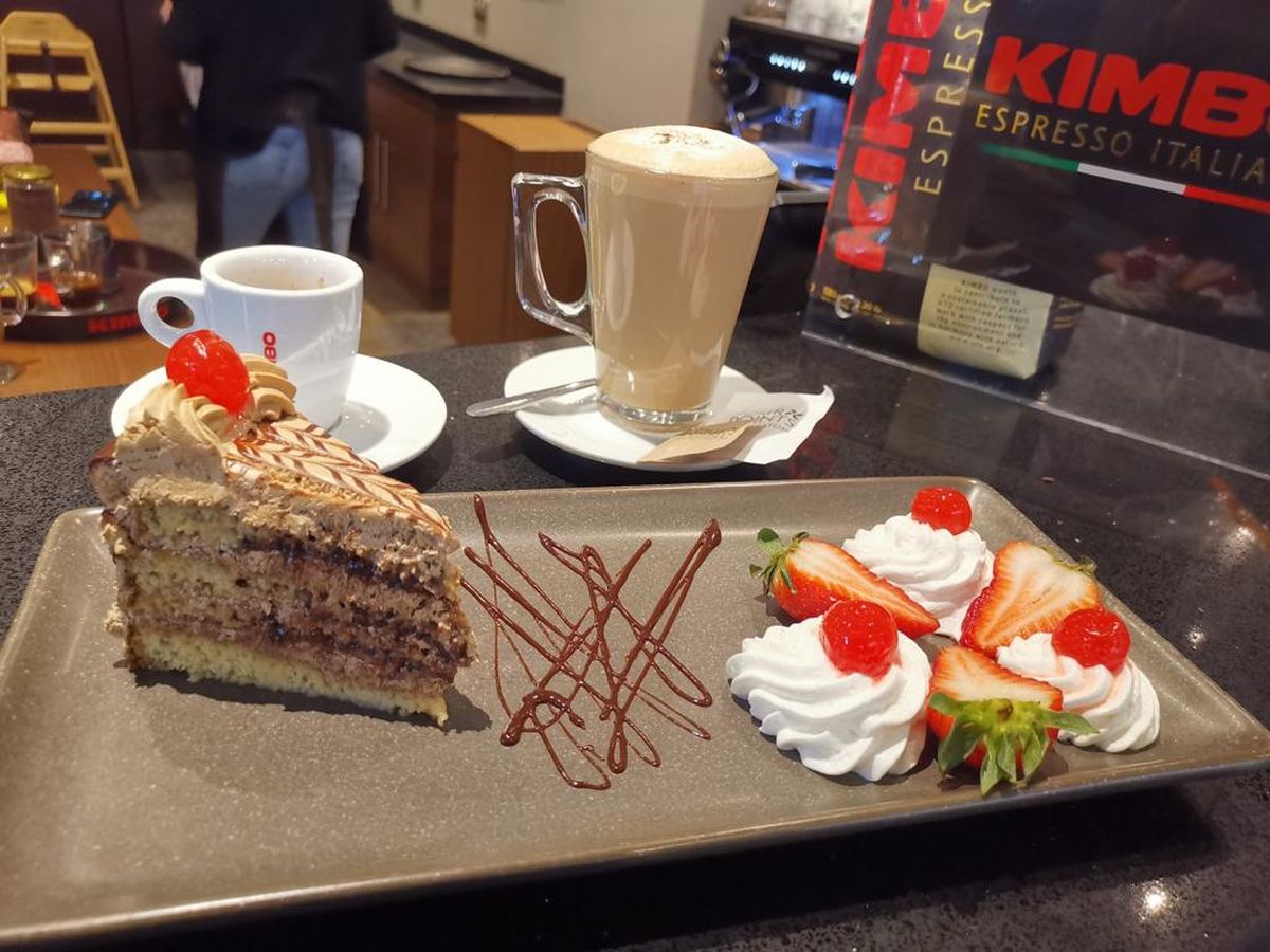 Variadas son las opciones que ofrece el nuevo Coffee Lounge del hotel Four Points by Sheraton.