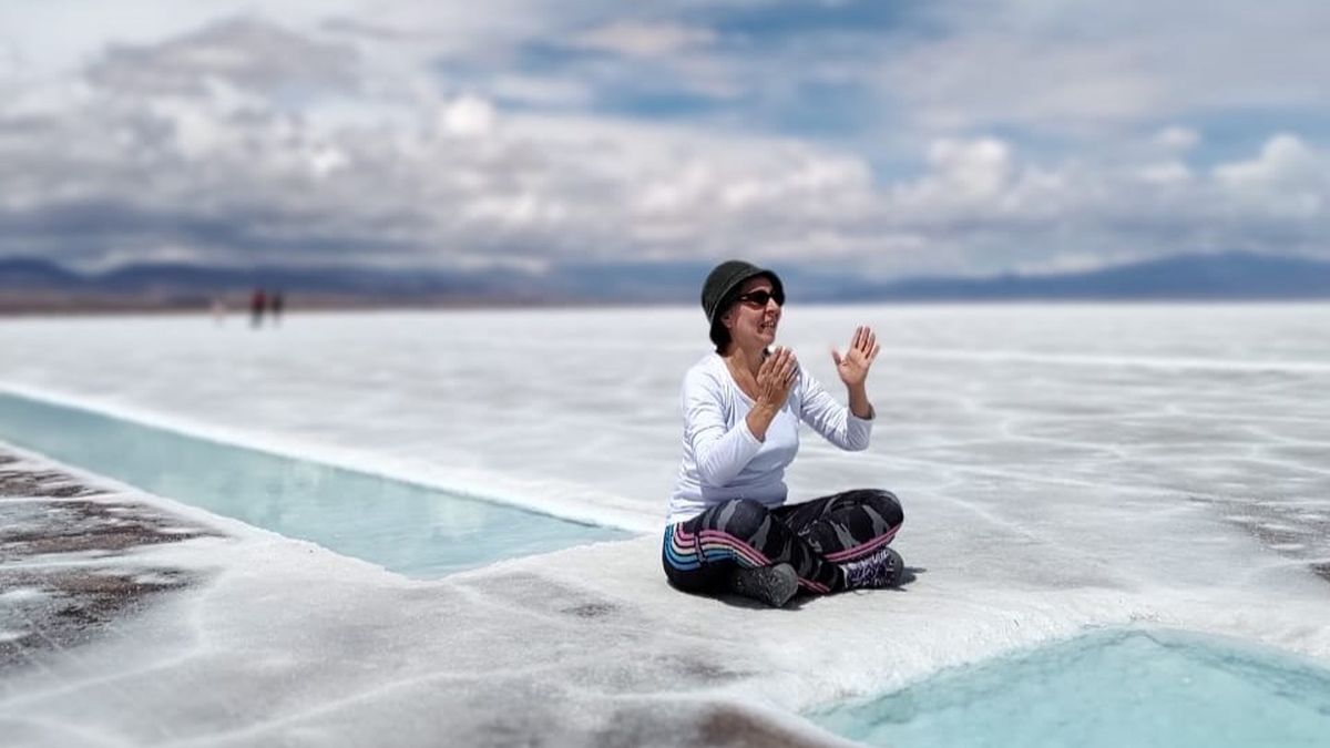 Las Salinas Grandes se encuentran entre los paisajes más increíbles de Argentina.&nbsp;