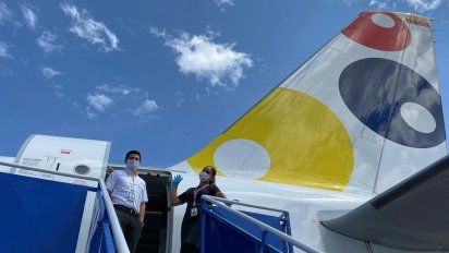 Viva Air sigue trabajando en vuelos humanitarios.