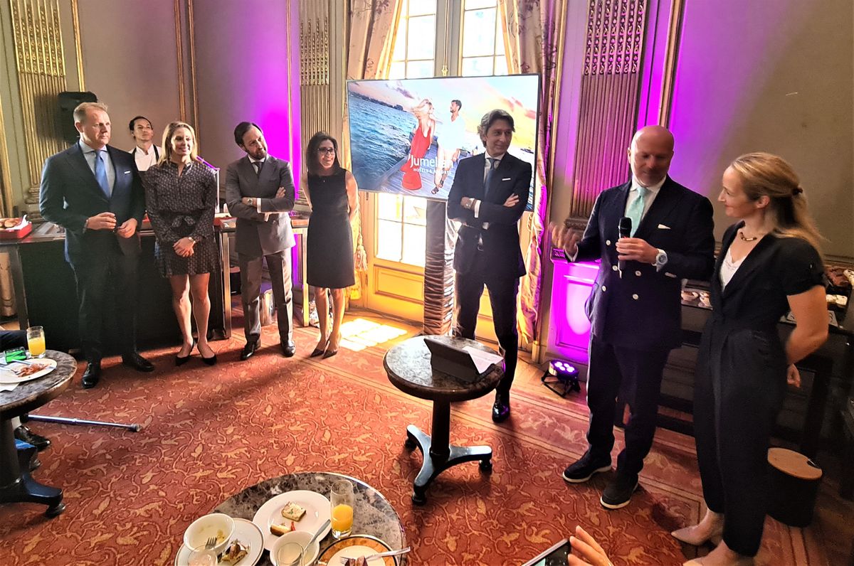 Los representantes de Jumeirah al renovar en Buenos Aires su compromiso con PHC como representante del grupo hotelero para los países hispanos de América Latina.