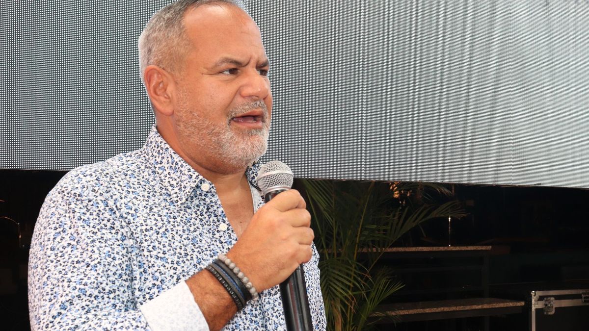 Edward Suárez, CEO de Kura Botanica Hotel.