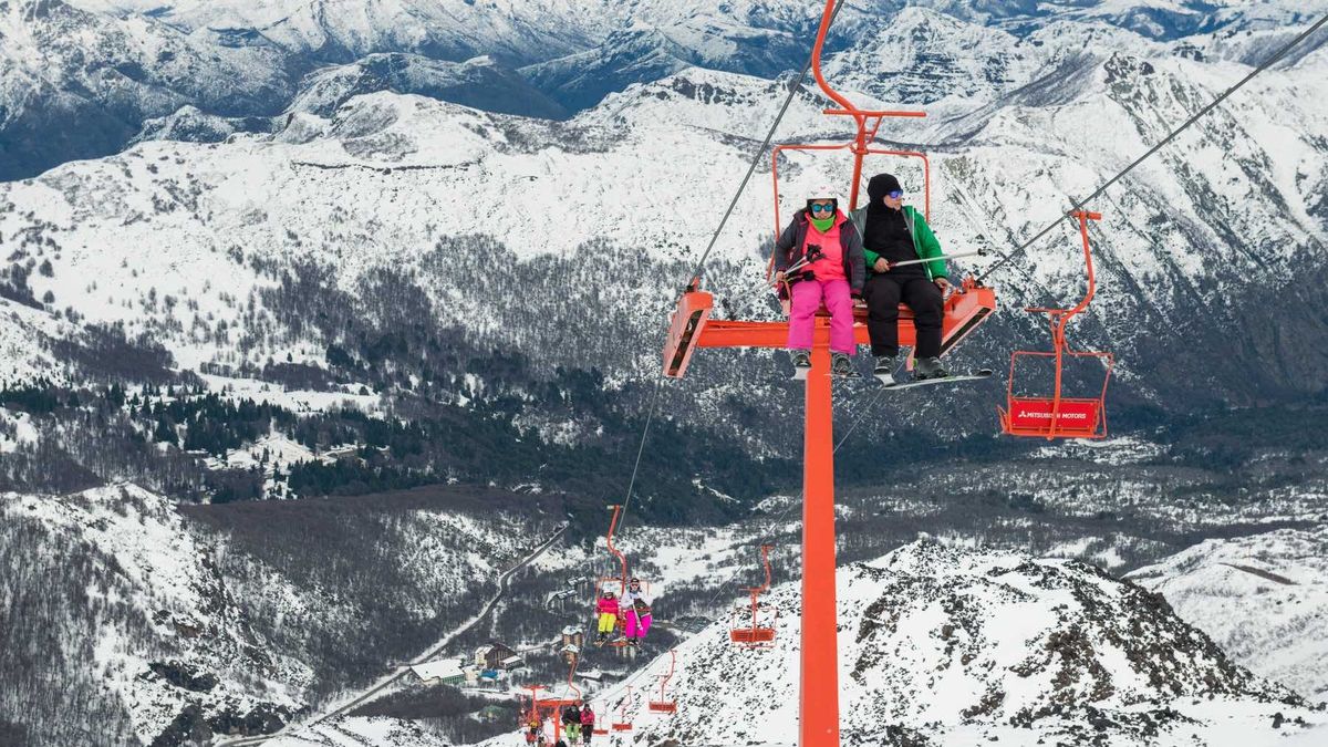 Centros de Esquí alistan aperturas para la temporada de invierno.