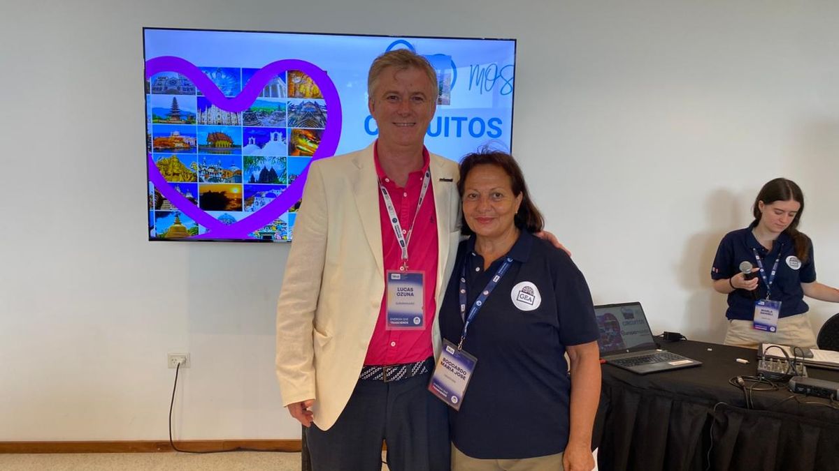 Lucas Ozuna, director comercial de Europamundo para Latinoamérica; junto a María José Boccardo, de Grupo Gea.