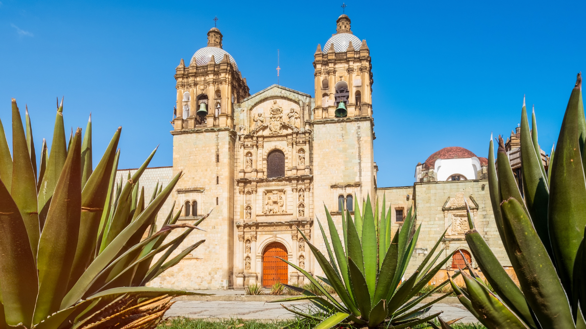 La capital de Oaxaca es un gran punto de partida para explorar el resto del estado.