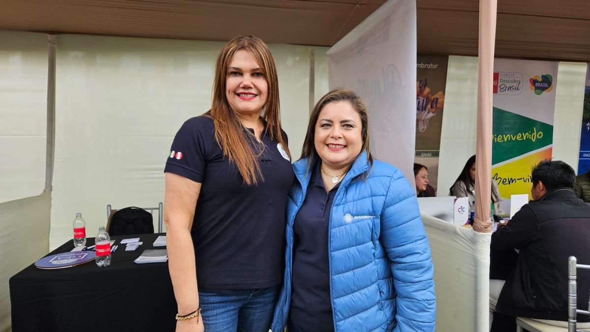 Sonia Postigo, gerente de Grupo Gea Perú; junto a Sally Díaz, gerente comercial de Aviareps.