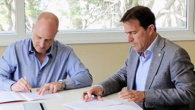 Dante Querciali (Infuetur) y Andrés Deyá (Faevyt), acordaron la adhesión deTierra del Fuego al Registro Nacional de Agencias de Viajes.