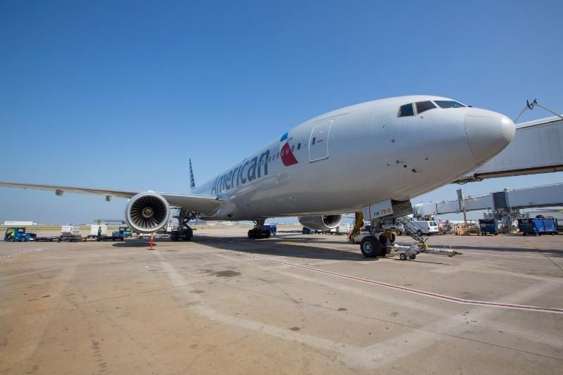 Los vuelos a Montevideo de American Airlines es operada con aeronaves Boeing B-777/200.