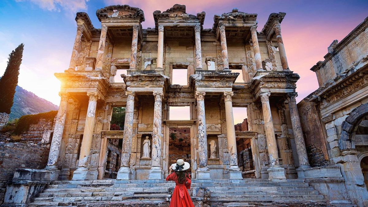 A través de Turkish Airlines Holidays, la aerolínea sitúa el viaje dentro de una experiencia más amplia. A través de Turkish Airlines Holidays, la aerolínea sitúa el viaje dentro de una experiencia más amplia.