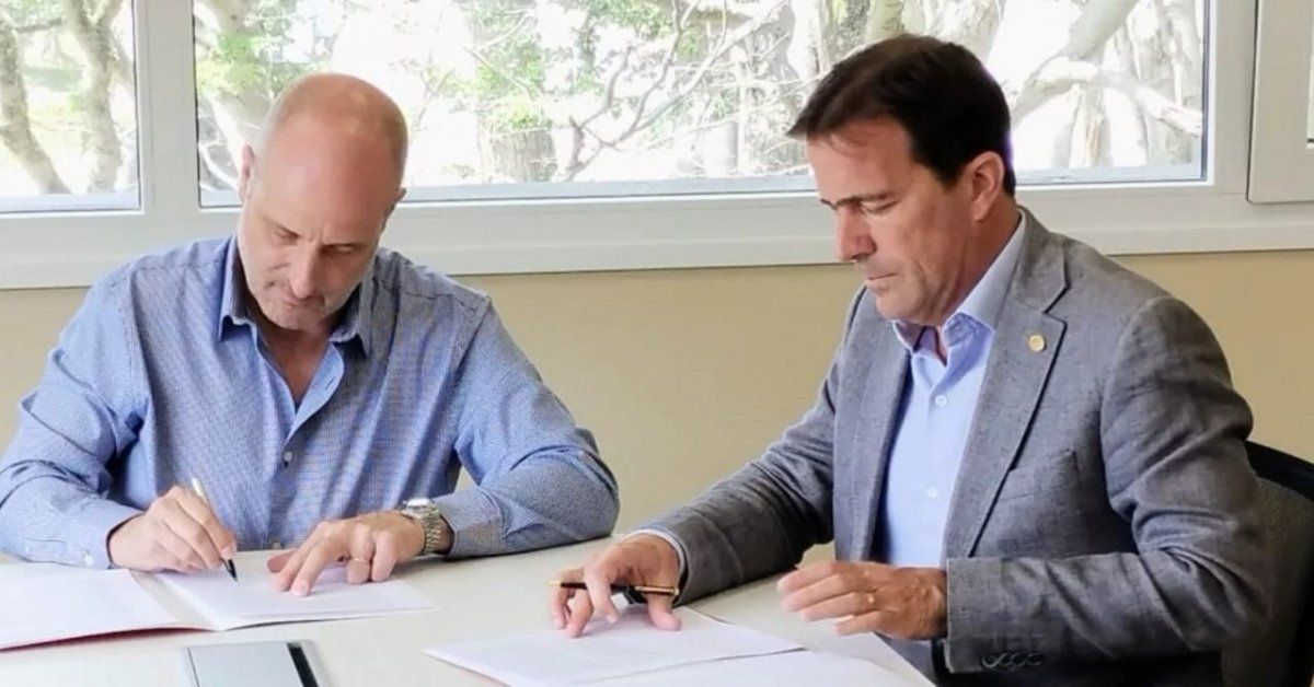 Dante Querciali (Infuetur) y Andrés Deyá (Faevyt), acordaron la adhesión deTierra del Fuego al Registro Nacional de Agencias de Viajes.