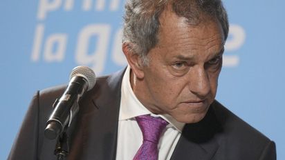 Javier Milei amplía las facultades de Daniel Scioli