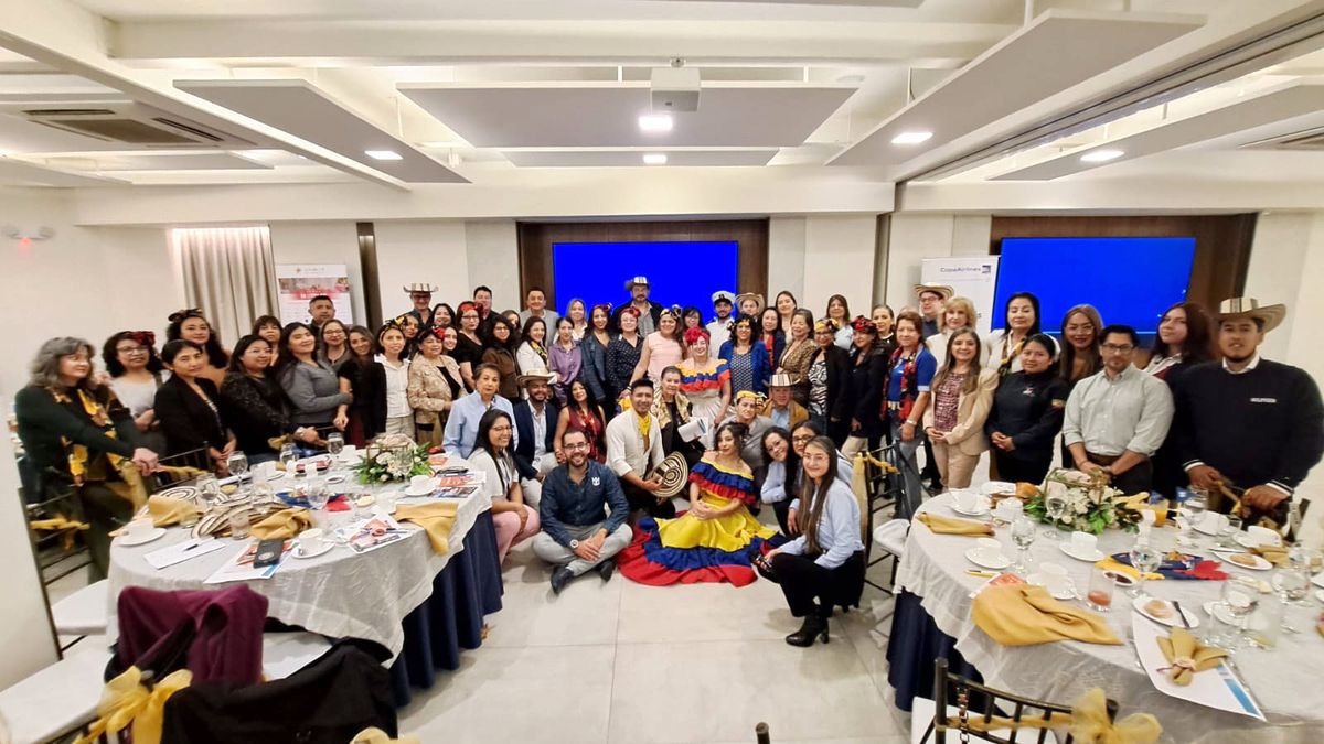 Un grupo de agencias de viajes de Quito participó en capacitación de Salmor y Royal Caribbean.