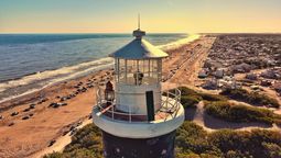 altText(Tres playitas tranquilas de la Costa para una escapada de descanso en Carnaval)}