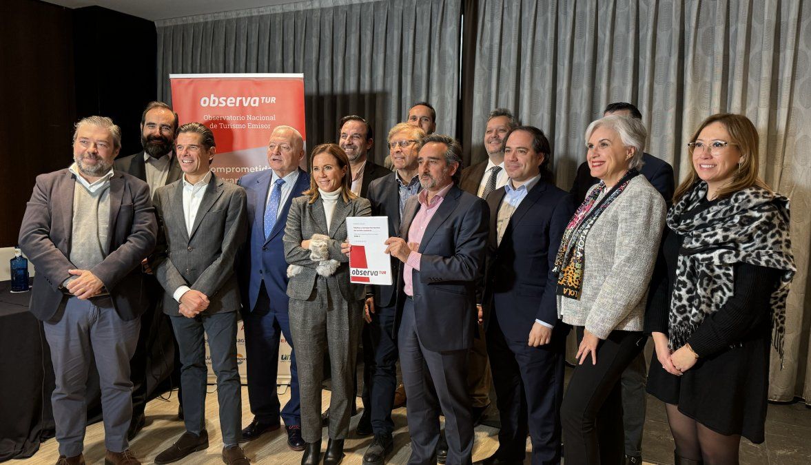 Representantes de los miembros que forman parte de ObservaTUR