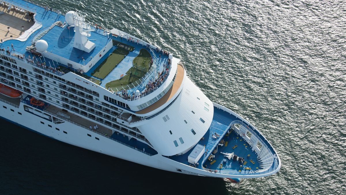 Seven Seas Voyager