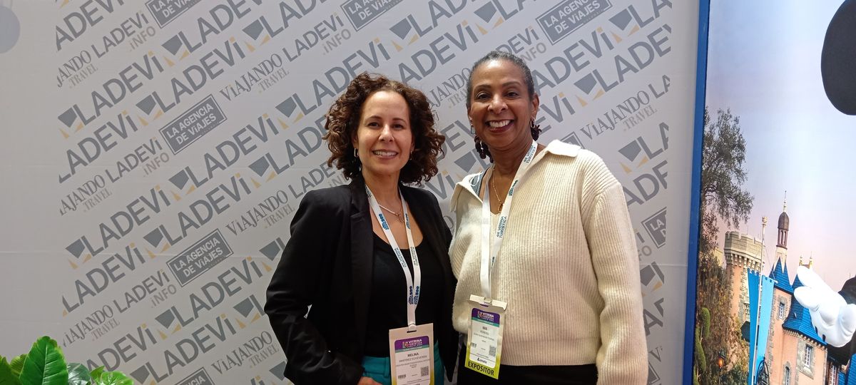 Melina Martínez Echeverría, Director Marketing Communications for Latin America & Caribbean de Greater Miami Convention & Visitors Bureau; e Ibis Romero, Executive Director de Sunny Isles Beach Miami.&nbsp;