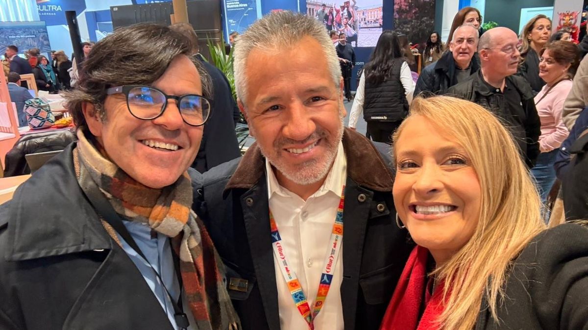 Andrés Rincón, CEO de CIC Travel; Fabián Manotas, director regional para Colombia, Perú y Ecuador de Ladevi; y Sonia Triana directora de CIC Travel Chile. de Ladevi 