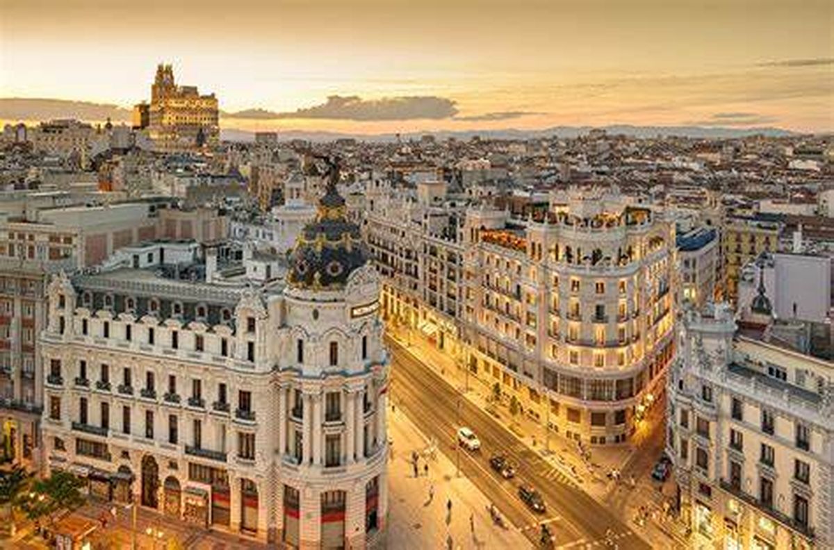 Más del 8% del PIB del Madrid proviene del turismo, un sector que el gobierno regional viene potenciando en los últimos años.