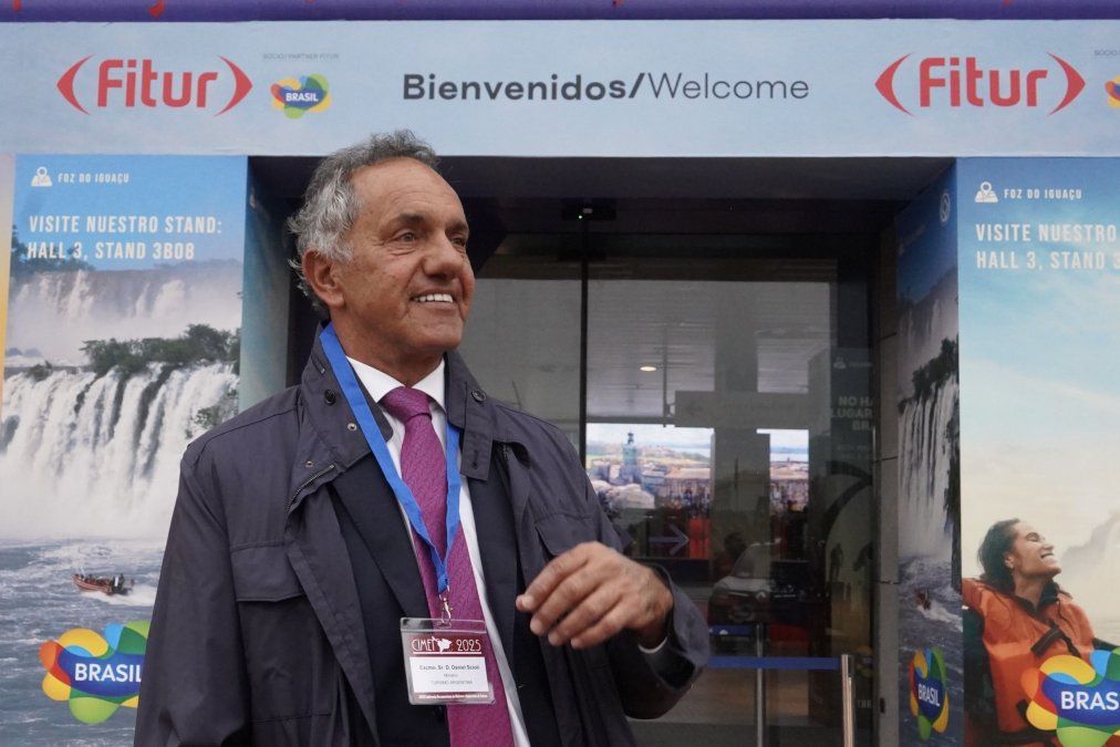 Tras su regreso de Fitur, Daniel Scioli revalida su compromiso con la gestión del presidente Javier Milei. La batalla cultural en turismo ya está en marcha, aseguró.