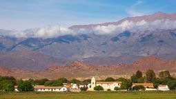 altText(Escapadas: el pueblito escondido a menos de 150 km. de Salta que es una belleza natural)}