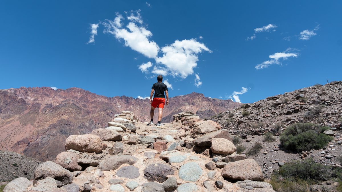 Escapadas en Argentina: te recomendamos tres destinos del país para disfrutar del nuevo fin de semana largo de octubre.&nbsp;