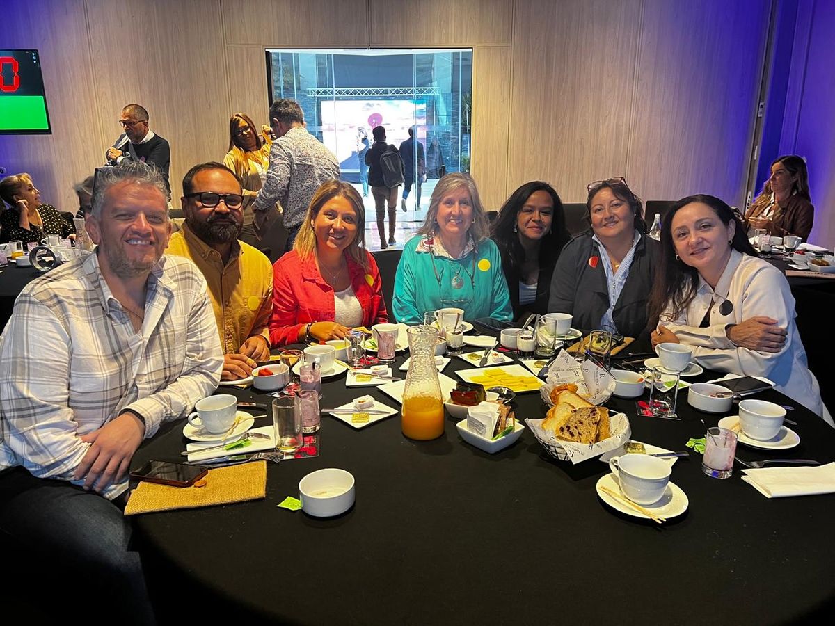 Agentes de viajes presentes en el encuentro de Pacific Reps.